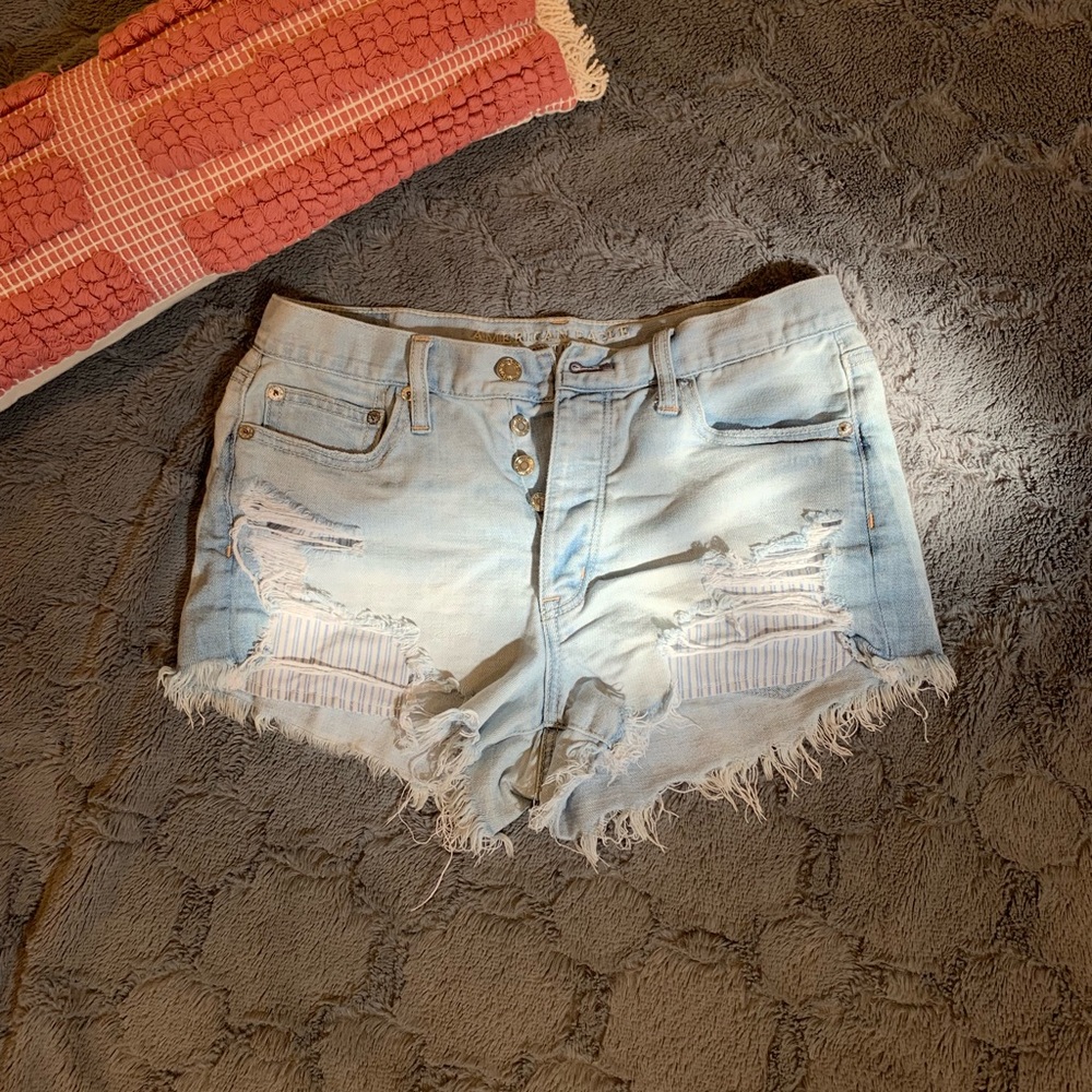 American Eagle festival short
